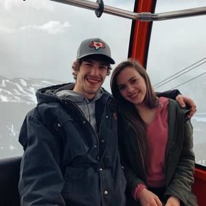 Meet your Posher, Christine